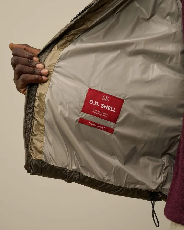 CP Company Jacket and Coats DD Shell Hooded Short Down Jacket Vintage Khaki Beige 8211 Man