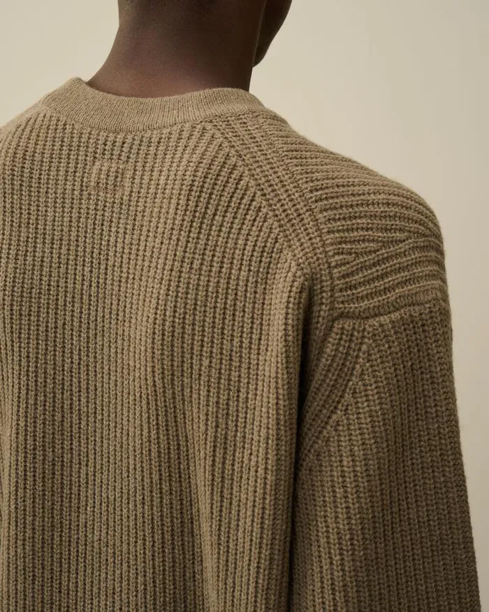CP Company Jumpers Lambswool GRS Boxy Crew Neck Ribbed Knit Walnut Beige 8211 Man