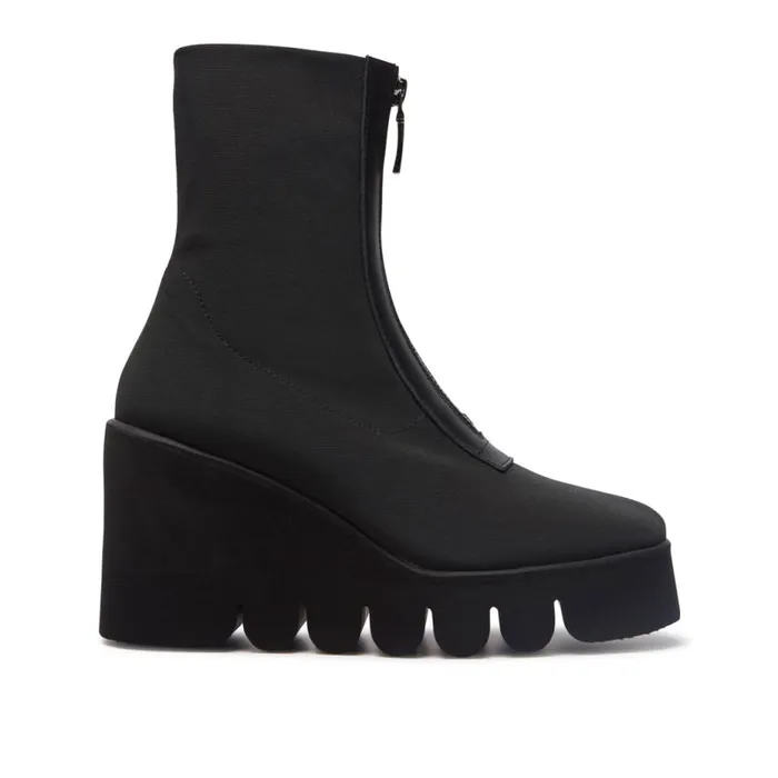 Carl Scarpa Enrico Black Stretch Ankle Boots Women Suede Ankle Boots