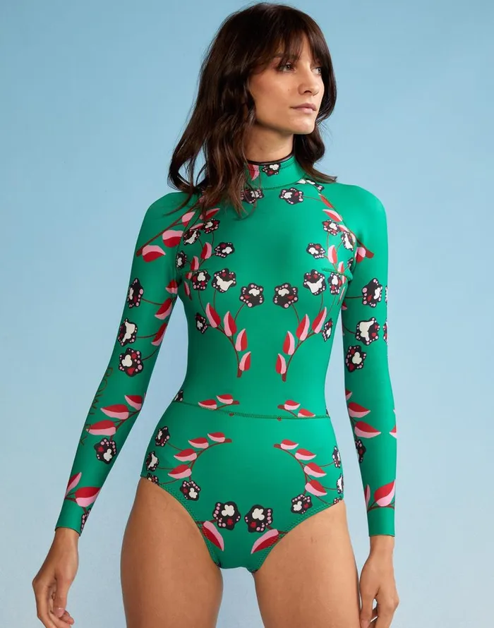 Cynthia Rowley Vine Floral High Cut Wetsuit Women Surf and Swim Cynthia Rowley Vine Floral High Cut Wetsuit Women Surf and Swim