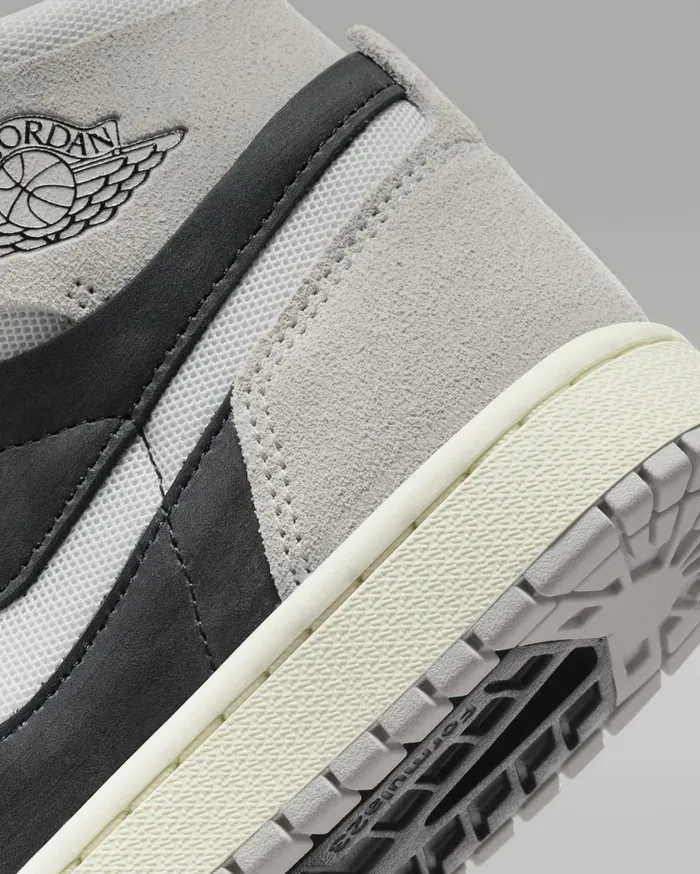 Jordan Women Nike Air Jordan 1 Zoom CMFT 2 Light Iron Oreblackcoconut Milkneutral Grey