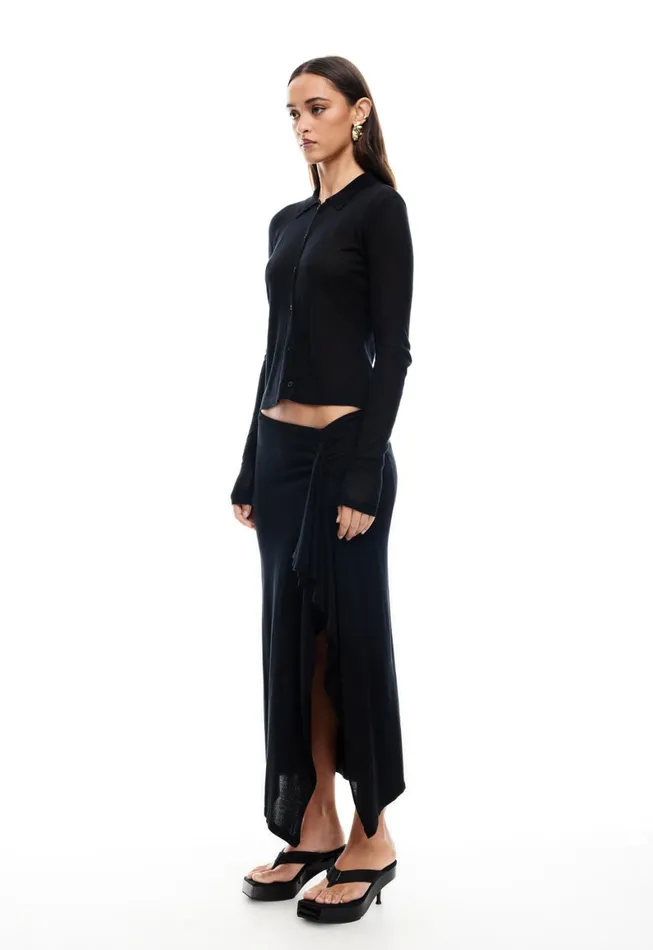 Lioness Fashion BANKS LONG SLEEVE TOP Onyx Women Sets and Coords Lioness Fashion BANKS LONG SLEEVE TOP Onyx Women Sets and Coords