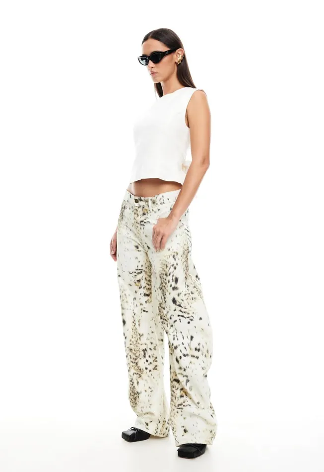 Lioness Fashion HORSESHOE JEAN Snow Leopard Women Bottoms Lioness Fashion HORSESHOE JEAN Snow Leopard Women Bottoms