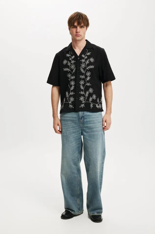 Men Shirts and Polos Cotton On Cabana Short Sleeve Shirt Night Floral Men Shirts and Polos Cotton On Cabana Short Sleeve Shirt Night Floral