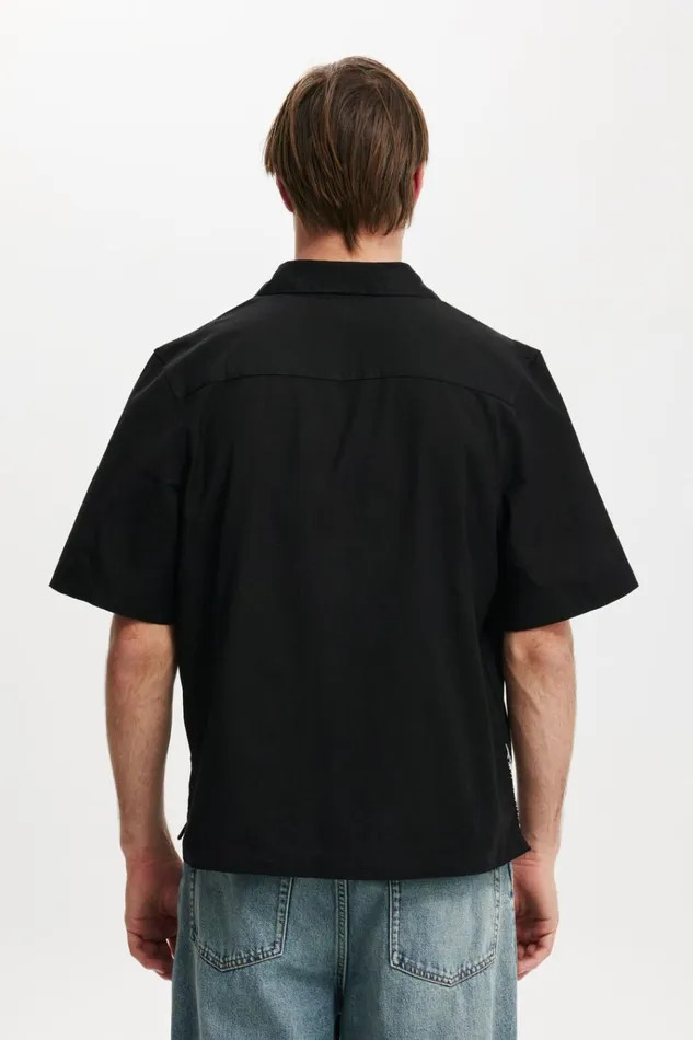 Men Shirts and Polos Cotton On Cabana Short Sleeve Shirt Night Floral Men Shirts and Polos Cotton On Cabana Short Sleeve Shirt Night Floral