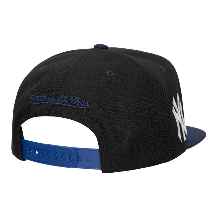 Mitchell and Ness Big Mouth Snapback New York Yankees Men Hats and Headwear Mitchell and Ness Big Mouth Snapback New York Yankees Men Hats and Headwear