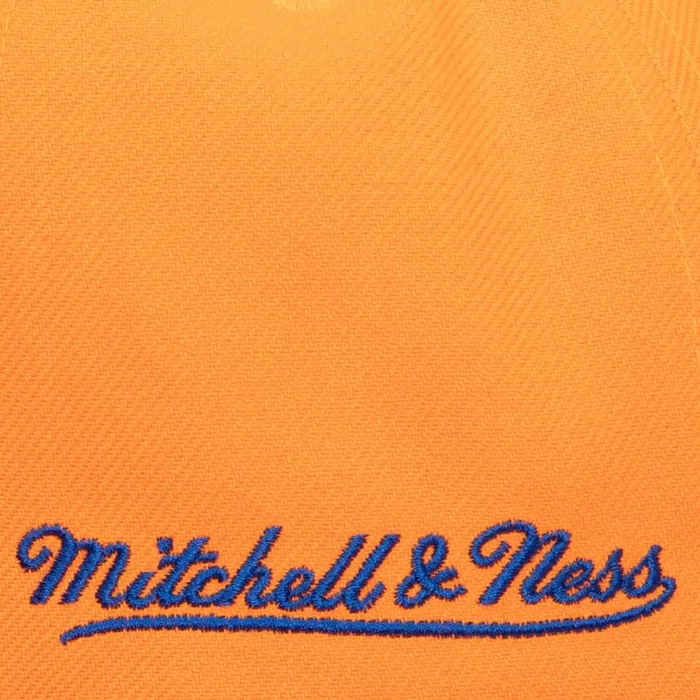 Mitchell and Ness Christmas Day Snapback NBA New York Knicks Men Hats and Headwear Mitchell and Ness Christmas Day Snapback NBA New York Knicks Men Hats and Headwear