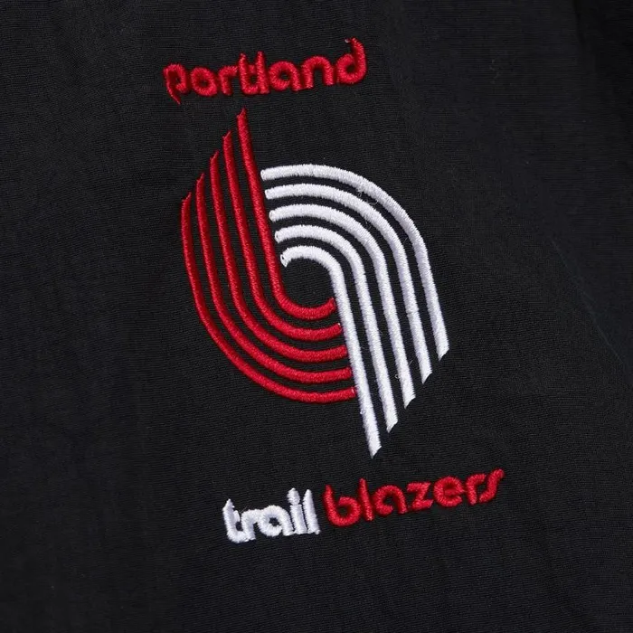 Mitchell and Ness Classic Nylon Pullover Vintage Logo Portland Trail Blazers Men Jackets and Outerwear Mitchell and Ness Classic Nylon Pullover Vintage Logo Portland Trail Blazers Men Jackets and Outerwear