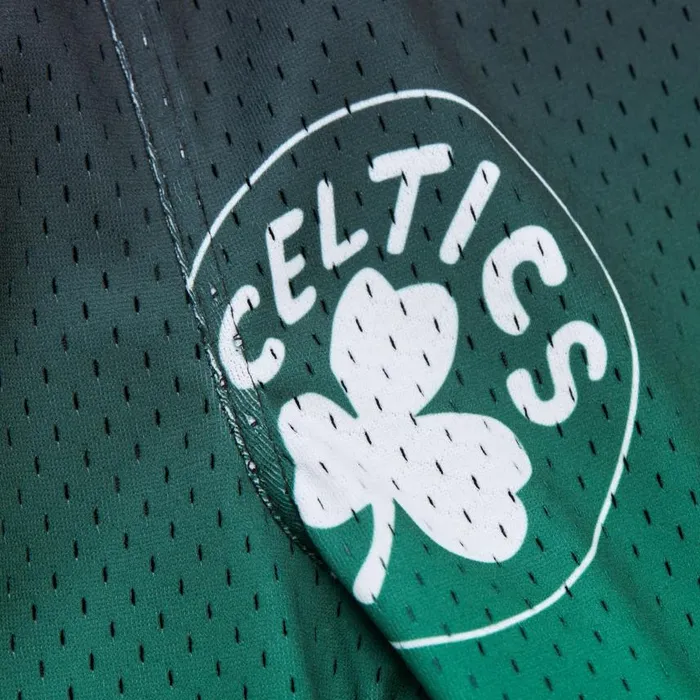 Mitchell and Ness Destination Leisure Camp Shorts Boston Celtics Men Shorts Mitchell and Ness Destination Leisure Camp Shorts Boston Celtics Men Shorts