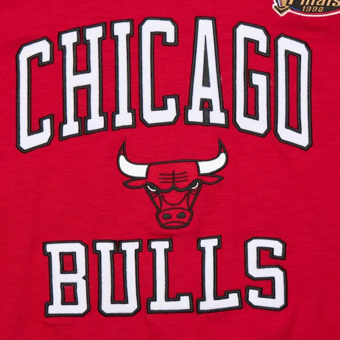 Mitchell and Ness Legendary Slub SS Tee Vintage Logo Chicago Bulls Men TShirts and Tops Mitchell and Ness Legendary Slub SS Tee Vintage Logo Chicago Bulls Men TShirts and Tops