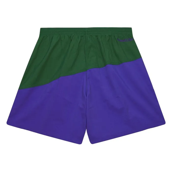 Mitchell and Ness Nylon Utility Shorts Milwaukee Bucks Men Shorts Mitchell and Ness Nylon Utility Shorts Milwaukee Bucks Men Shorts