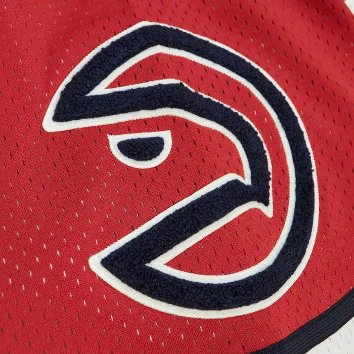 Mitchell and Ness Off Court Chenille Swingman Atlanta Hawks 198687 Shorts Men Shorts Mitchell and Ness Off Court Chenille Swingman Atlanta Hawks 198687 Shorts Men Shorts