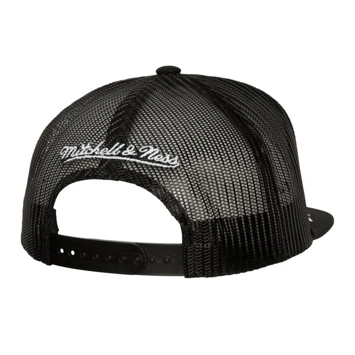 Mitchell and Ness Recharge Trucker New York Yankees Men Hats and Headwear Mitchell and Ness Recharge Trucker New York Yankees Men Hats and Headwear