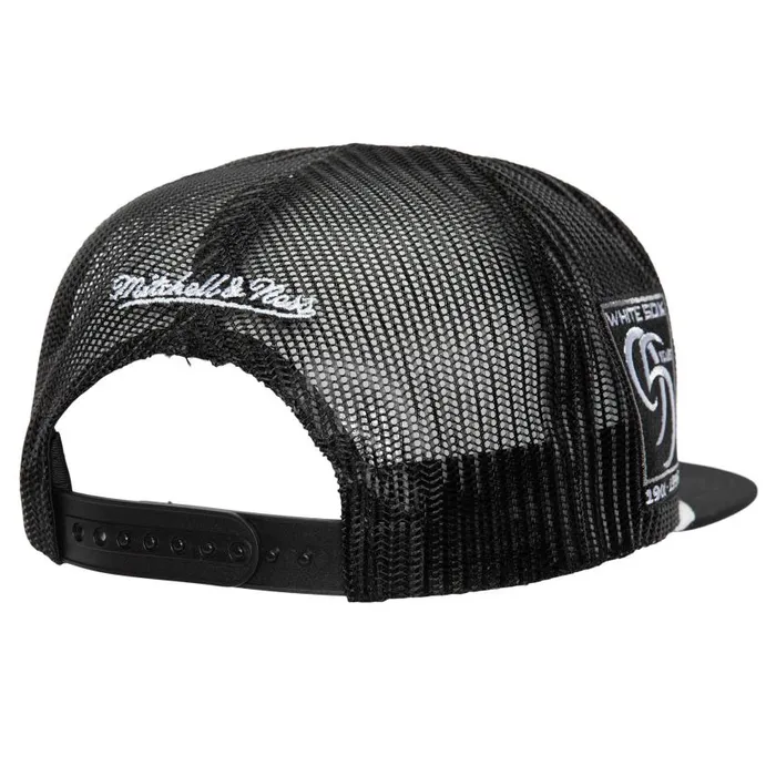 Mitchell and Ness Roper Trucker Chicago White Sox Men Hats and Headwear