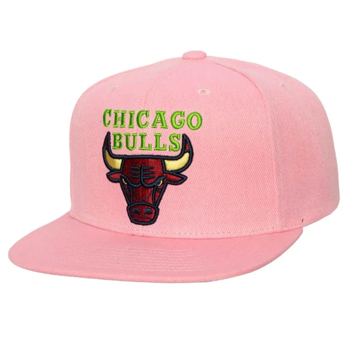Mitchell and Ness So Fresh Snapback Chicago Bulls Men Hats and Headwear
