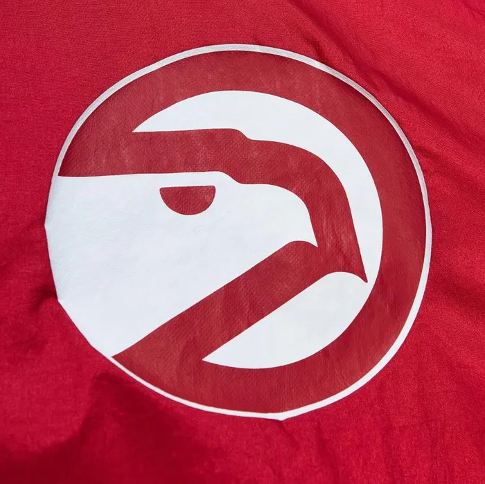 Mitchell and Ness Team OG 20 Anorak Windbreaker Atlanta Hawks Men Jackets and Outerwear Mitchell and Ness Team OG 20 Anorak Windbreaker Atlanta Hawks Men Jackets and Outerwear