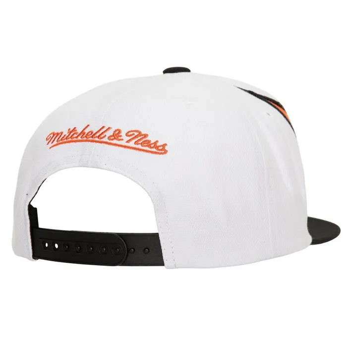 Mitchell and Ness Waverunner Snapback Vntg Philadelphia Flyers Men Hats and Headwear Mitchell and Ness Waverunner Snapback Vntg Philadelphia Flyers Men Hats and Headwear