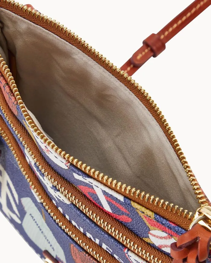 MLB Twins North South Triple Zip Crossbody Twins Women Dooney and Bourke Crossbodies MLB Twins North South Triple Zip Crossbody Twins Women Dooney and Bourke Crossbodies