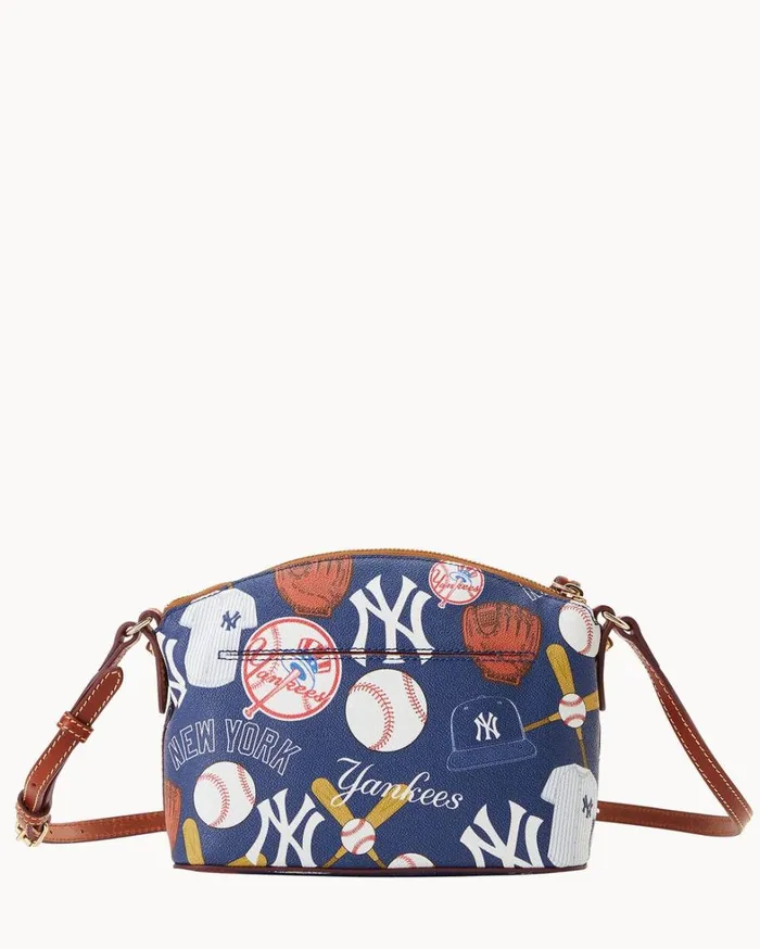 MLB Yankees Suki Crossbody Yankees Women Dooney and Bourke Crossbodies MLB Yankees Suki Crossbody Yankees Women Dooney and Bourke Crossbodies