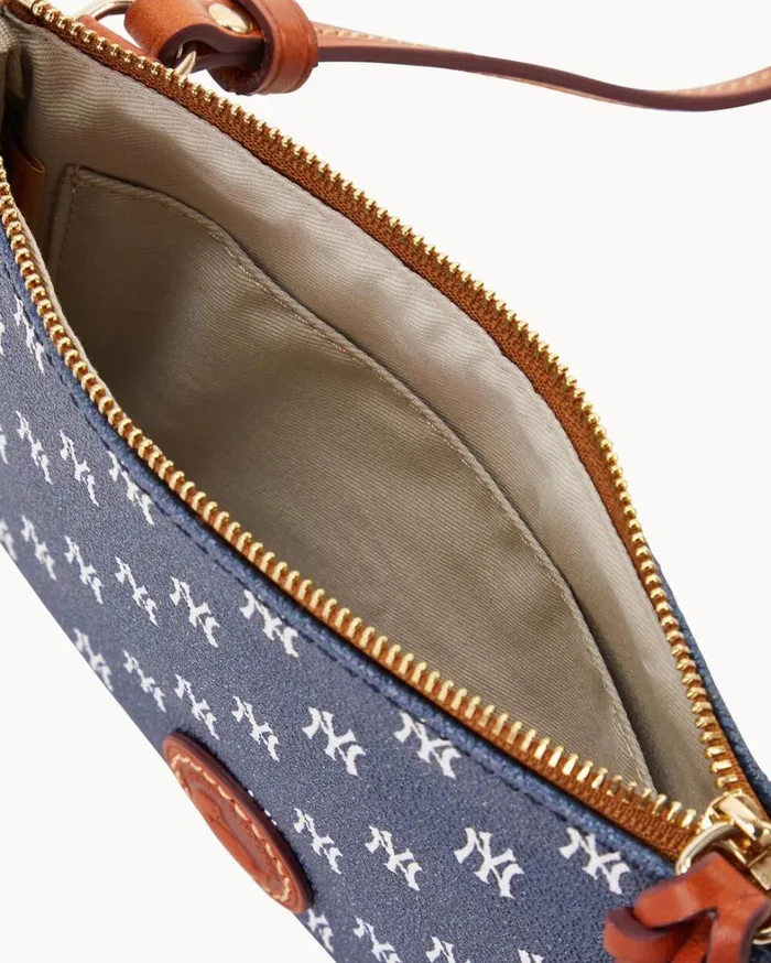 MLB Yankees Top Zip Crossbody Yankees Women Dooney and Bourke Crossbodies MLB Yankees Top Zip Crossbody Yankees Women Dooney and Bourke Crossbodies