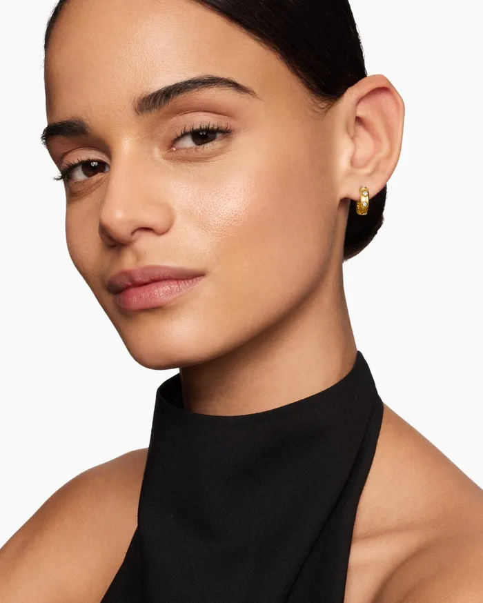 Modern Renaissance Huggie Hoop Earrings In 18K Yellow Gold With Diamonds 123mm Women David Yurman Hoop Modern Renaissance Huggie Hoop Earrings In 18K Yellow Gold With Diamonds 123mm Women David Yurman Hoop