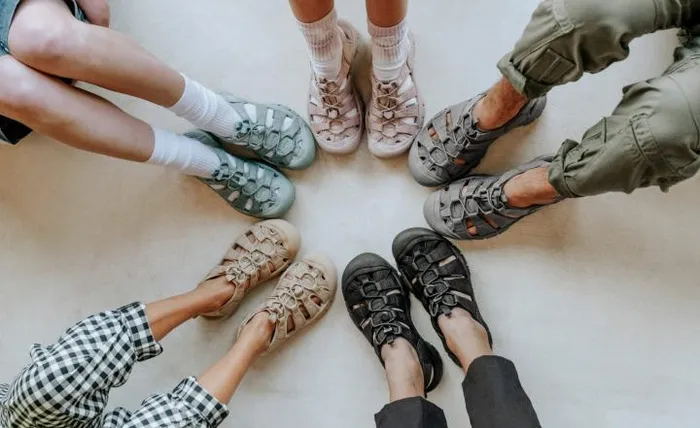Newport H2 MonochromeDark Forest Closed Toe Sandal Women KEEN Hike Newport H2 MonochromeDark Forest Closed Toe Sandal Women KEEN Hike
