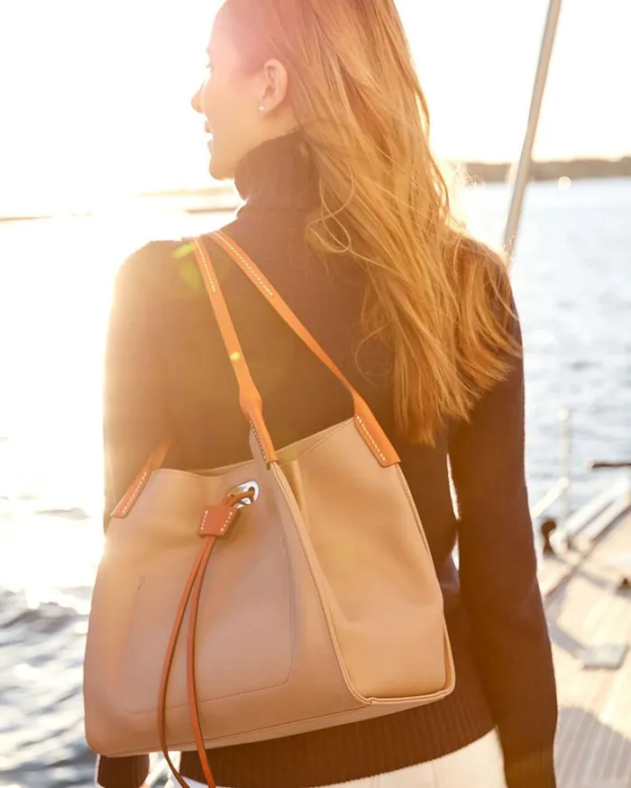 Oncour Twist Small Full Up Dark Taupe Women Dooney and Bourke Mini Bags Oncour Twist Small Full Up Dark Taupe Women Dooney and Bourke Mini Bags
