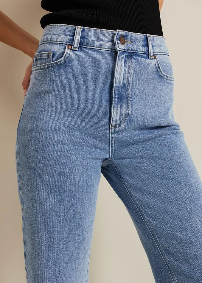 Phase Eight Trousers Lexi Mid Wash Crop Straight Jean Mid Wash 8211 Women