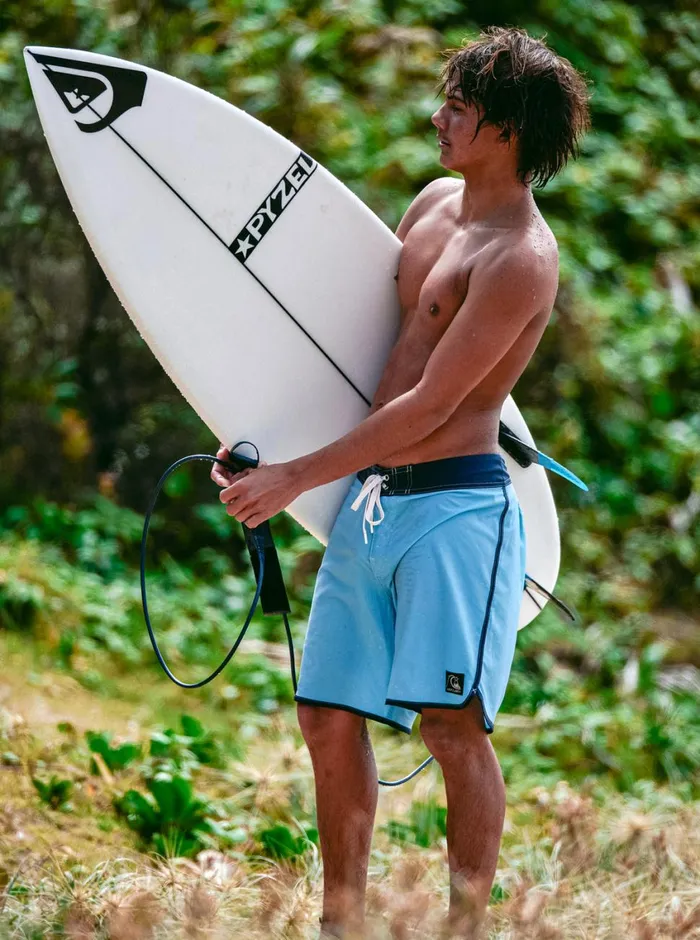 Quiksilver Original Scallop 18034 Boardshorts Sky Blue Mens Shorts and Amphibians Quiksilver Original Scallop 18034 Boardshorts Sky Blue Mens Shorts and Amphibians