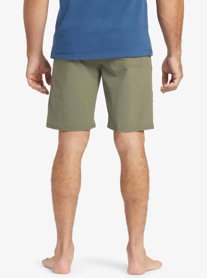 Quiksilver Suva 20034 Amphibian Boardshorts Dusty Olive MensWaterman Amphibians Quiksilver Suva 20034 Amphibian Boardshorts Dusty Olive MensWaterman Amphibians