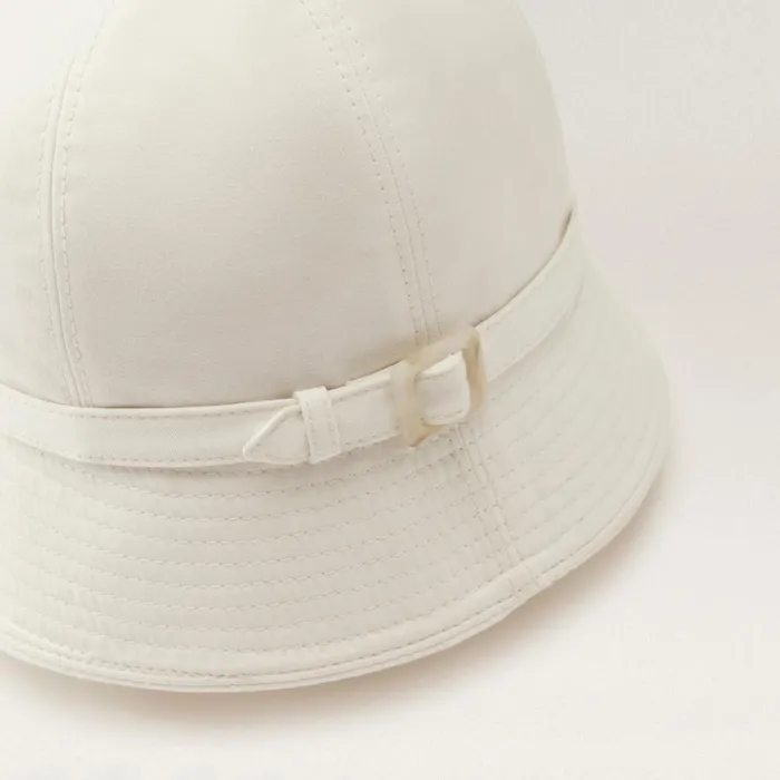Round Crown Hats Helen Kaminski Alizee Off White