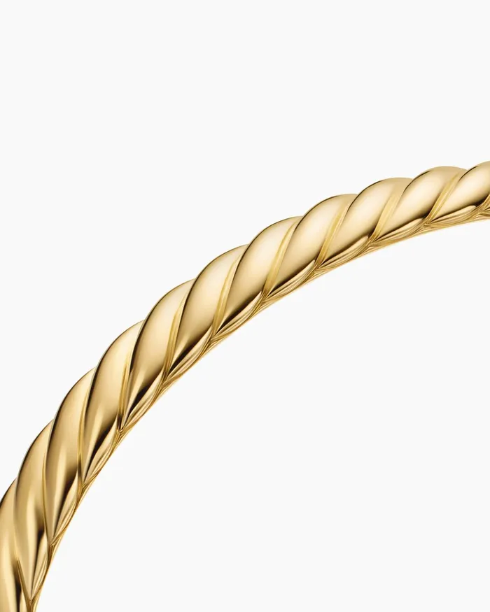 Sculpted Cable Bangle Bracelet In 18K Yellow Gold 62mm Women David Yurman Bangle Sculpted Cable Bangle Bracelet In 18K Yellow Gold 62mm Women David Yurman Bangle