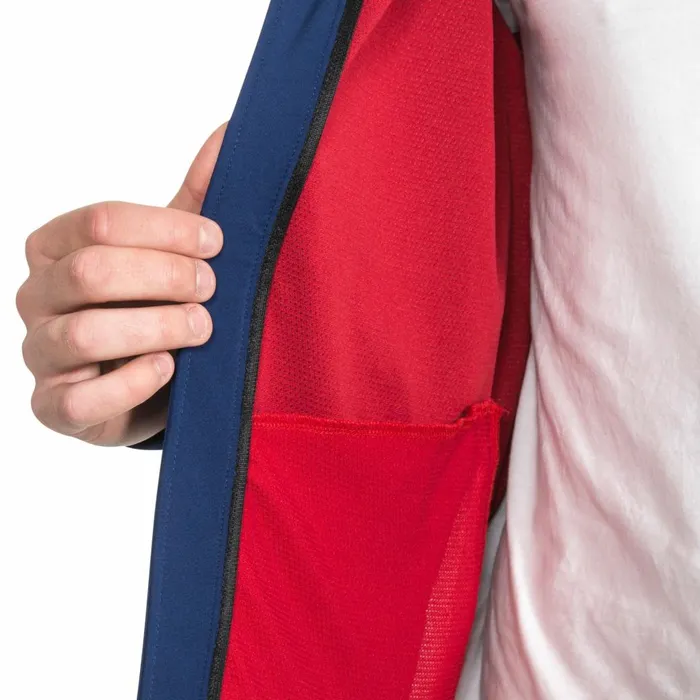 Wallis DLX Hooded Softshell Jacket Twilightred Men Trespass Softshell Jackets Wallis DLX Hooded Softshell Jacket Twilightred Men Trespass Softshell Jackets