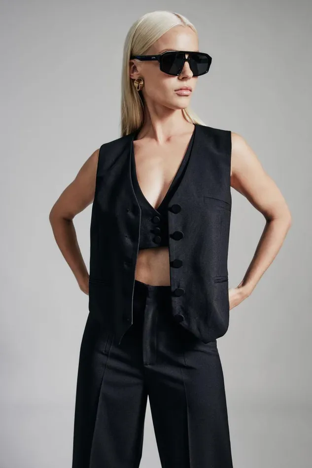 Women Bardot Party Tops Marla Longline Vest In Black