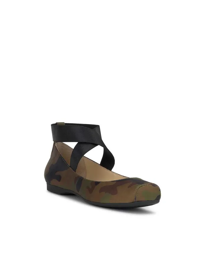 Women Jessica Simpson Flats Mandalaye Ballet Flat In Forest Camo
