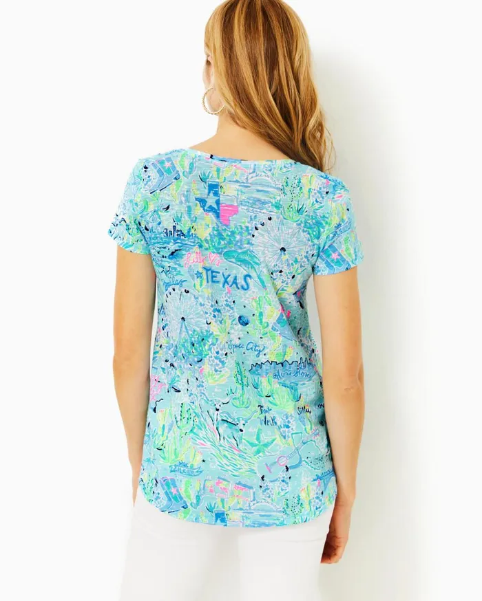 Women Lilly Pulitzer Tops Etta VNeck Top Bali Blue Lilly Loves Cape Cod Women Lilly Pulitzer Tops Etta VNeck Top Bali Blue Lilly Loves Cape Cod