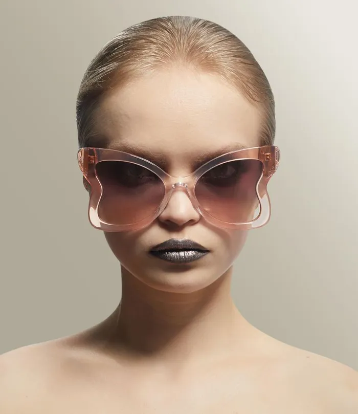 WomenMen Athalia Champagnepeachgrad Vivienne Westwood Sunglasses WomenMen Athalia Champagnepeachgrad Vivienne Westwood Sunglasses
