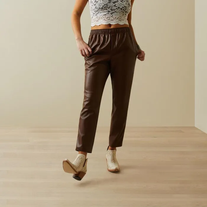 Women Pants and Shorts Ariat Small Town Jogger Pant Fondue Fudge Women Pants and Shorts Ariat Small Town Jogger Pant Fondue Fudge
