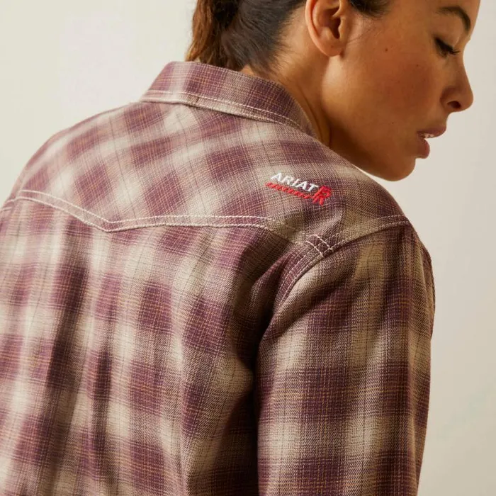 Women TShirts and Tops Ariat FR Oakley Retro Fit Snap Work Shirt Peppercorn Women TShirts and Tops Ariat FR Oakley Retro Fit Snap Work Shirt Peppercorn