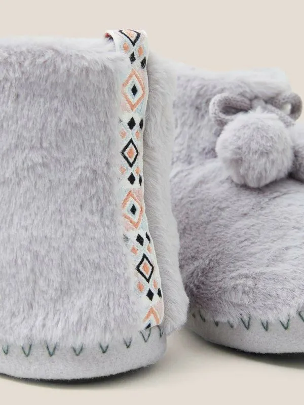 Women White Stuff Pyjamas And Nightwear Faux Fur Bootie Slipper Light Grey Women White Stuff Pyjamas And Nightwear Faux Fur Bootie Slipper Light Grey