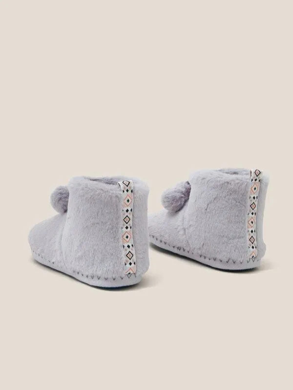 Women White Stuff Pyjamas And Nightwear Faux Fur Bootie Slipper Light Grey Women White Stuff Pyjamas And Nightwear Faux Fur Bootie Slipper Light Grey